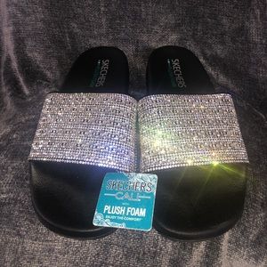 Women’s Size 10 Rhinestone Slides